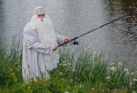 Дед Мороз приглашает всех на рыбалку в Великий Устюг